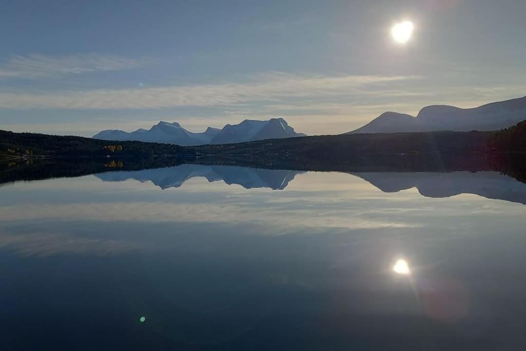 Koselig Og Moderne Leilighet, Meget Sentralt I Narvik Med Gratis Parkering! Bagian luar foto