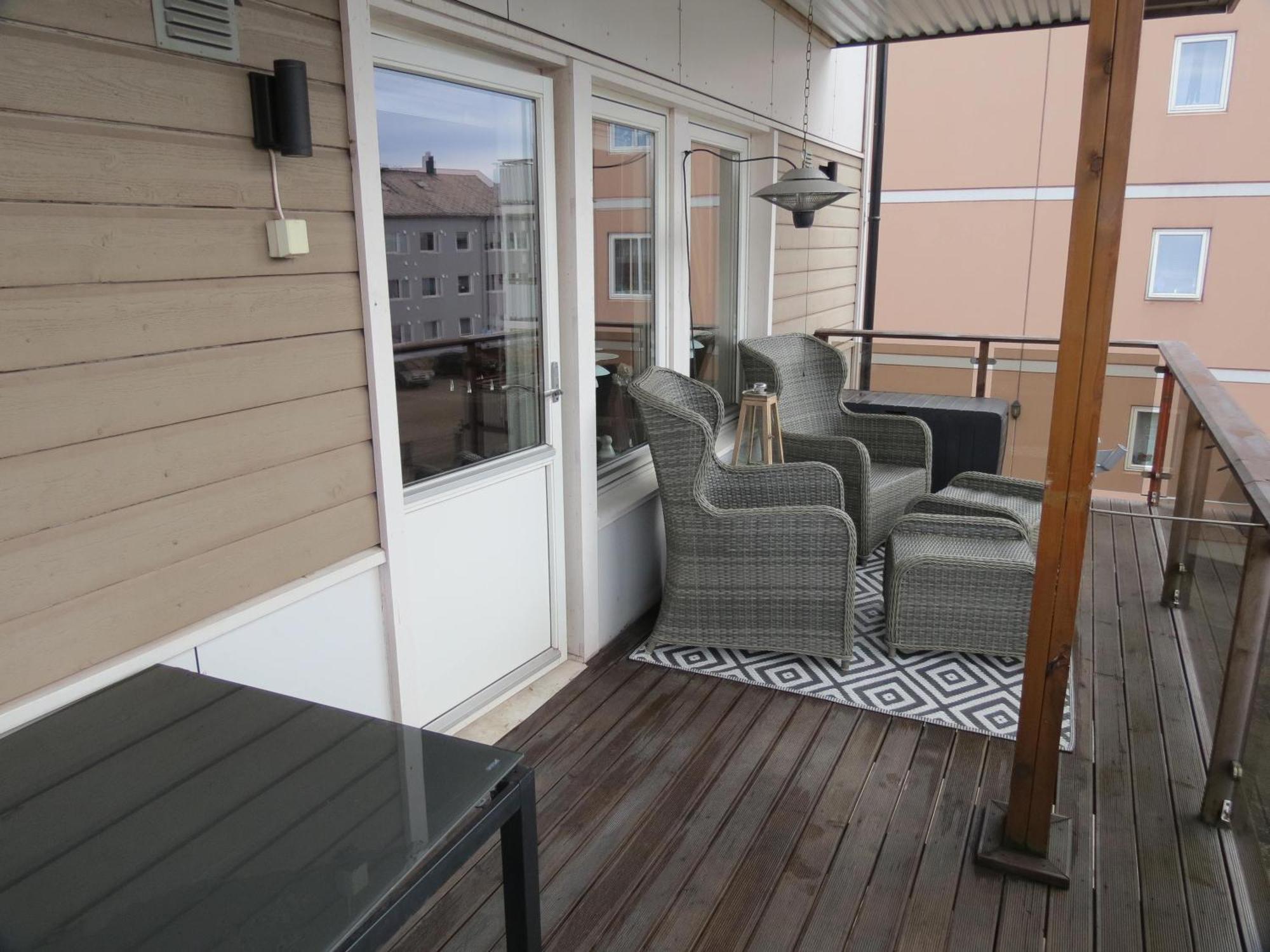Koselig Og Moderne Leilighet, Meget Sentralt I Narvik Med Gratis Parkering! Bagian luar foto