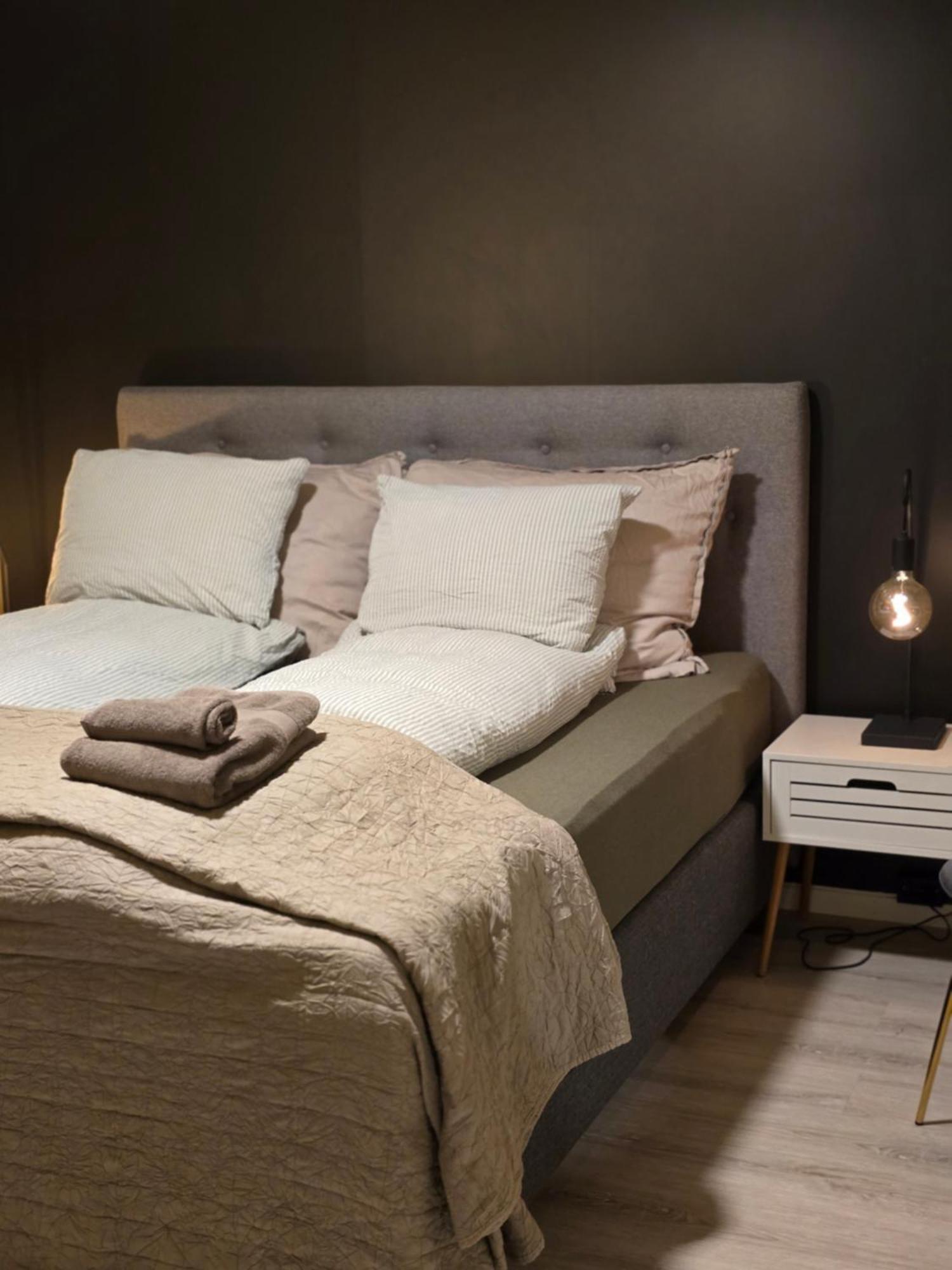 Koselig Og Moderne Leilighet, Meget Sentralt I Narvik Med Gratis Parkering! Bagian luar foto